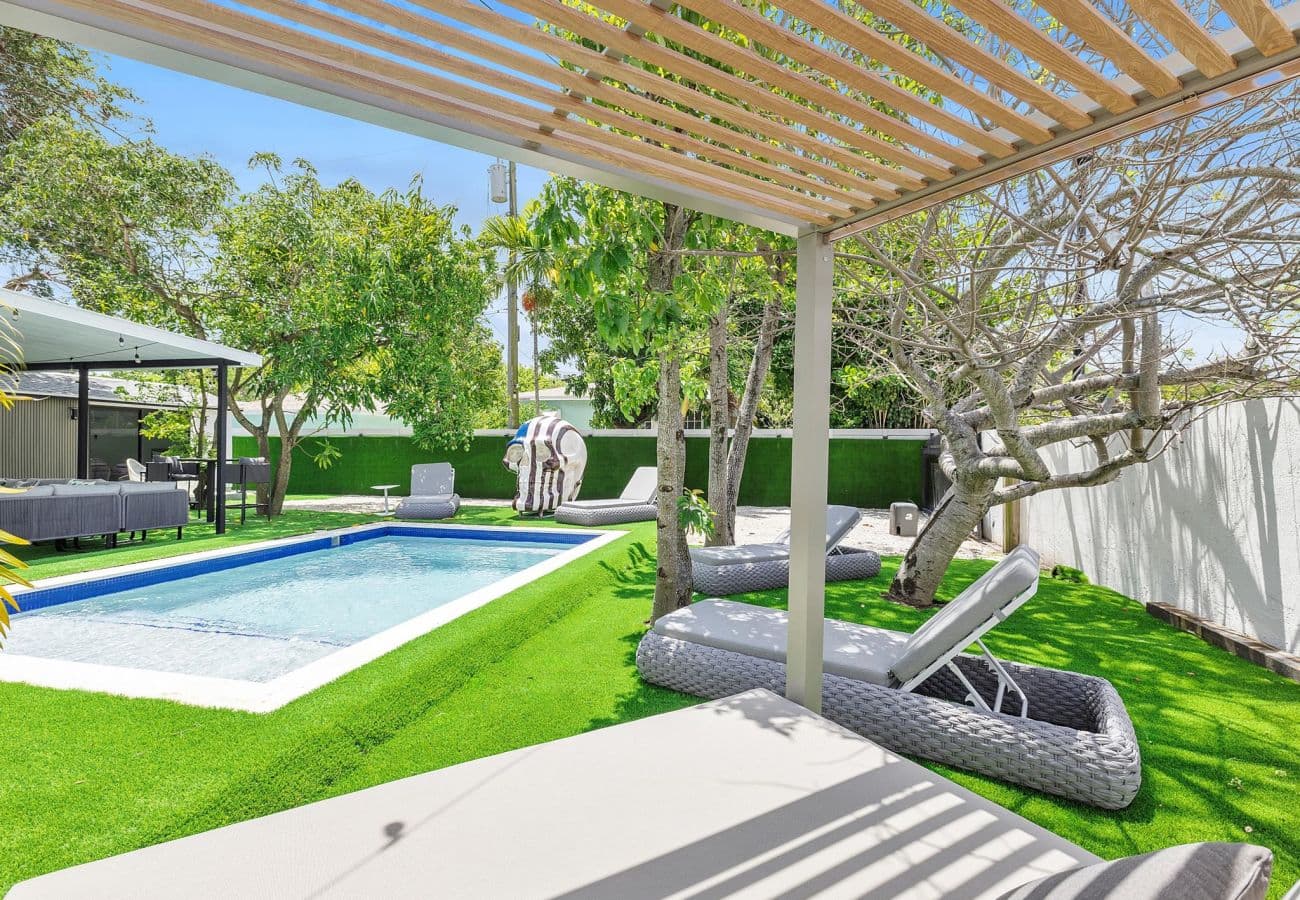Design District Estate — Design District